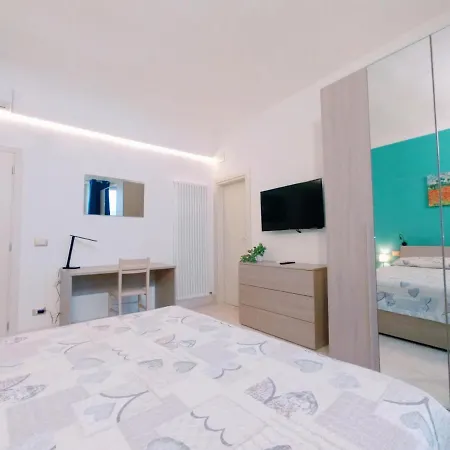 Le Stanze Del Corso Guest house